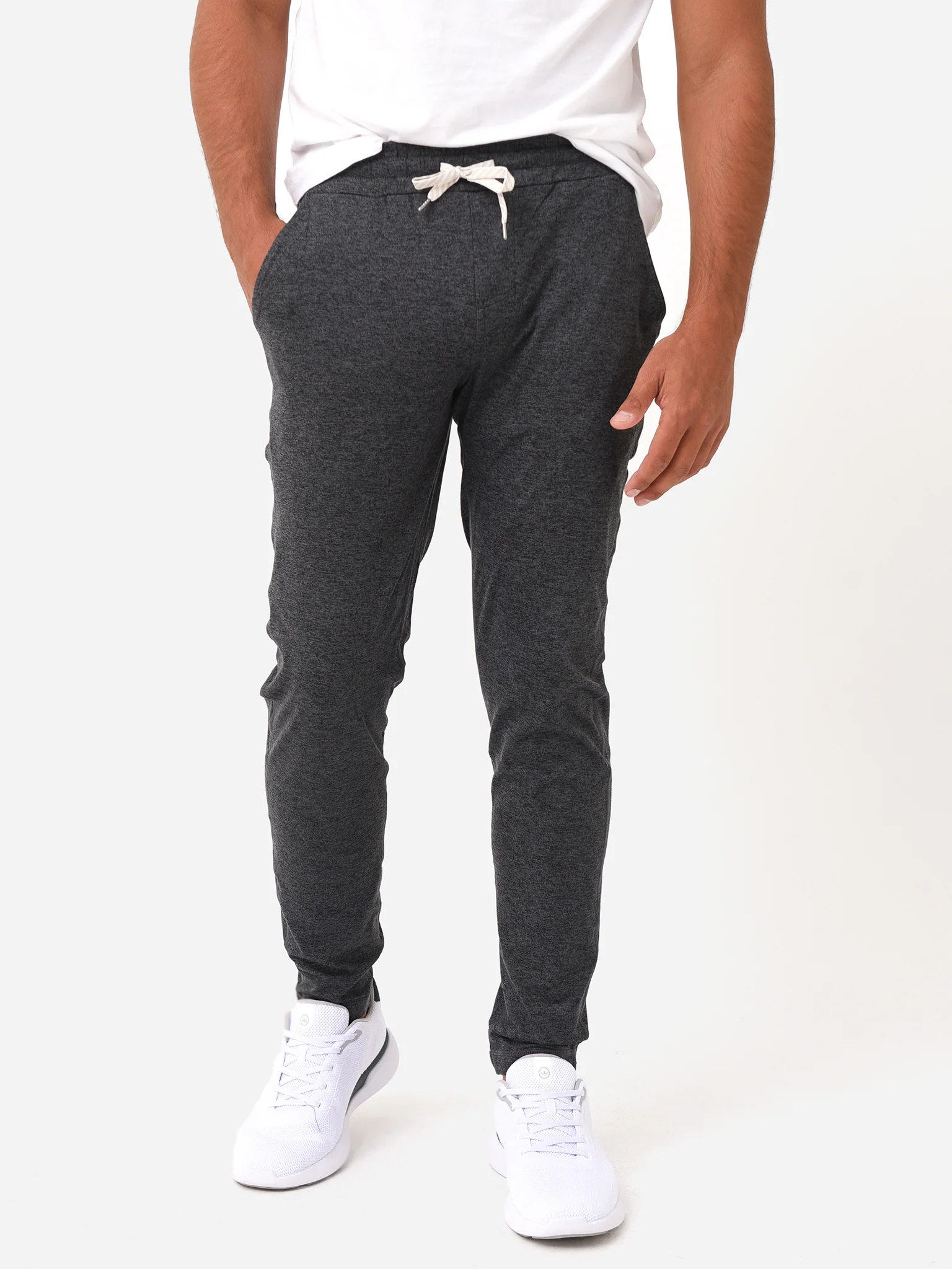Vuori Men's Sunday Performance Jogger - Image 7