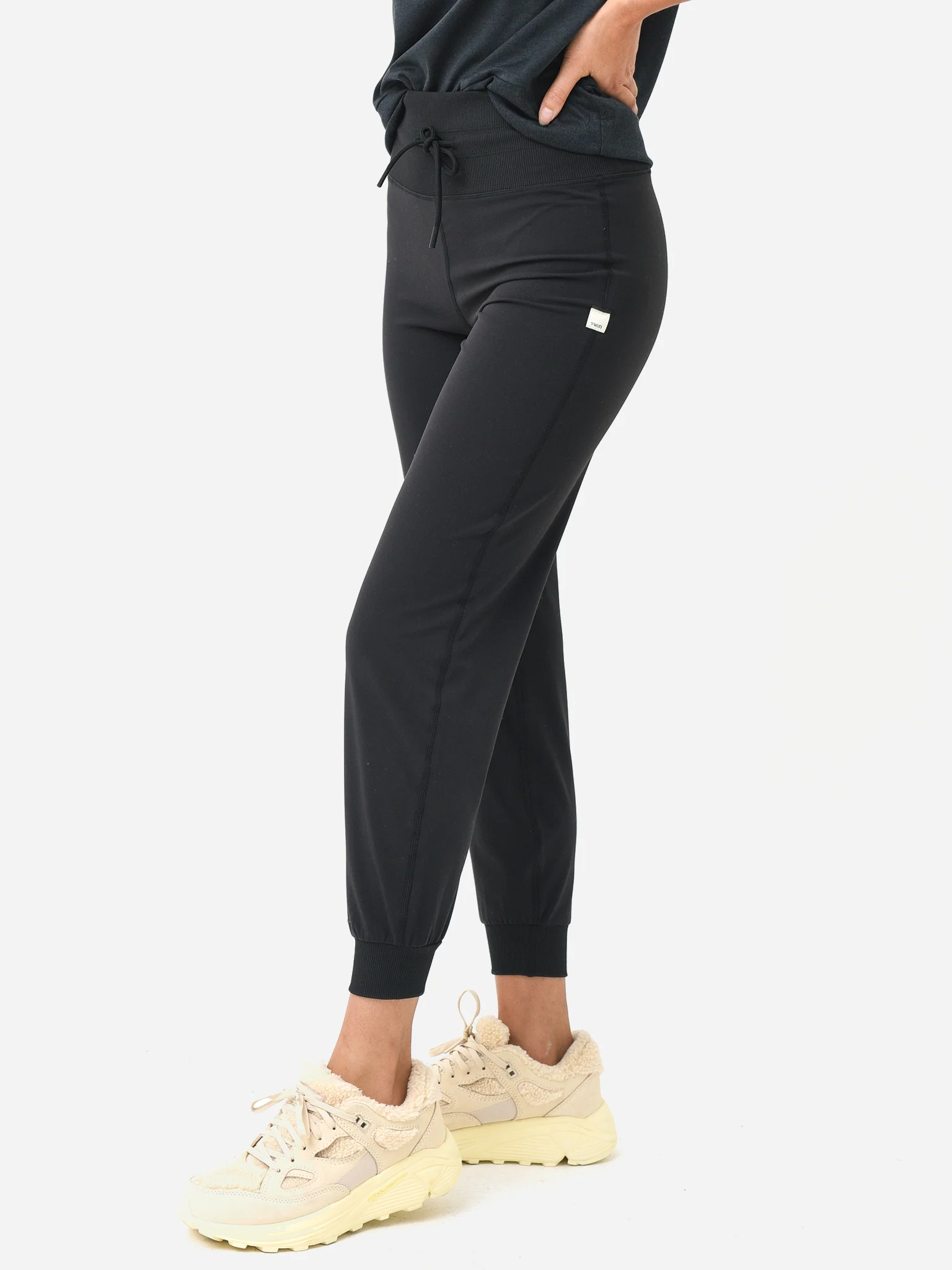 Vuori Women's Daily Jogger - Image 2