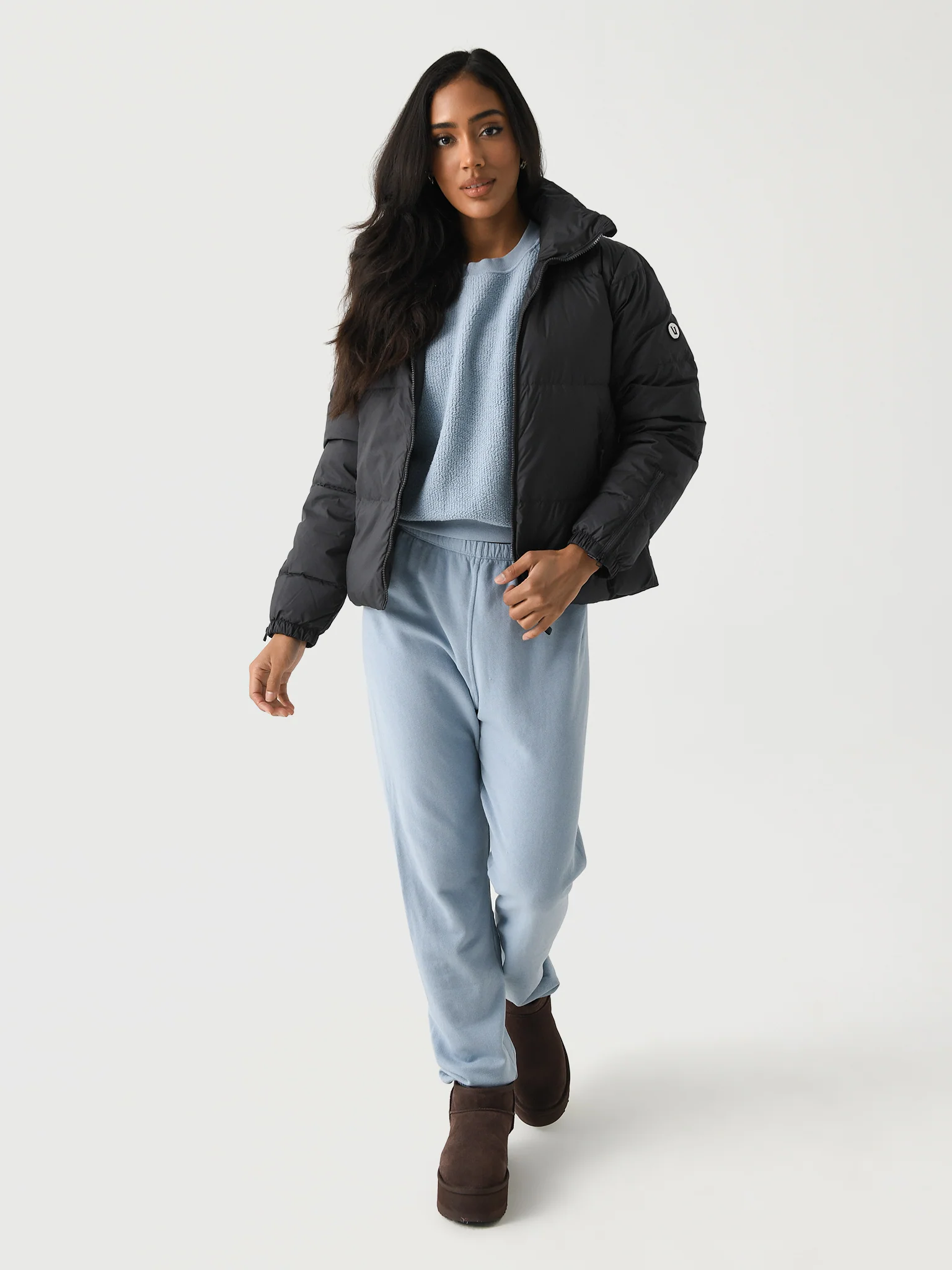Vuori Women's Hillside Down Jacket - Image 2