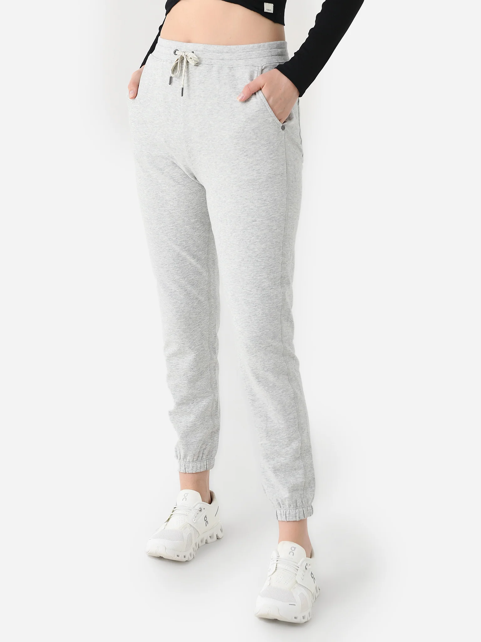 Vuori Women's Laguna Lounge Pant 2.0 - Image 3