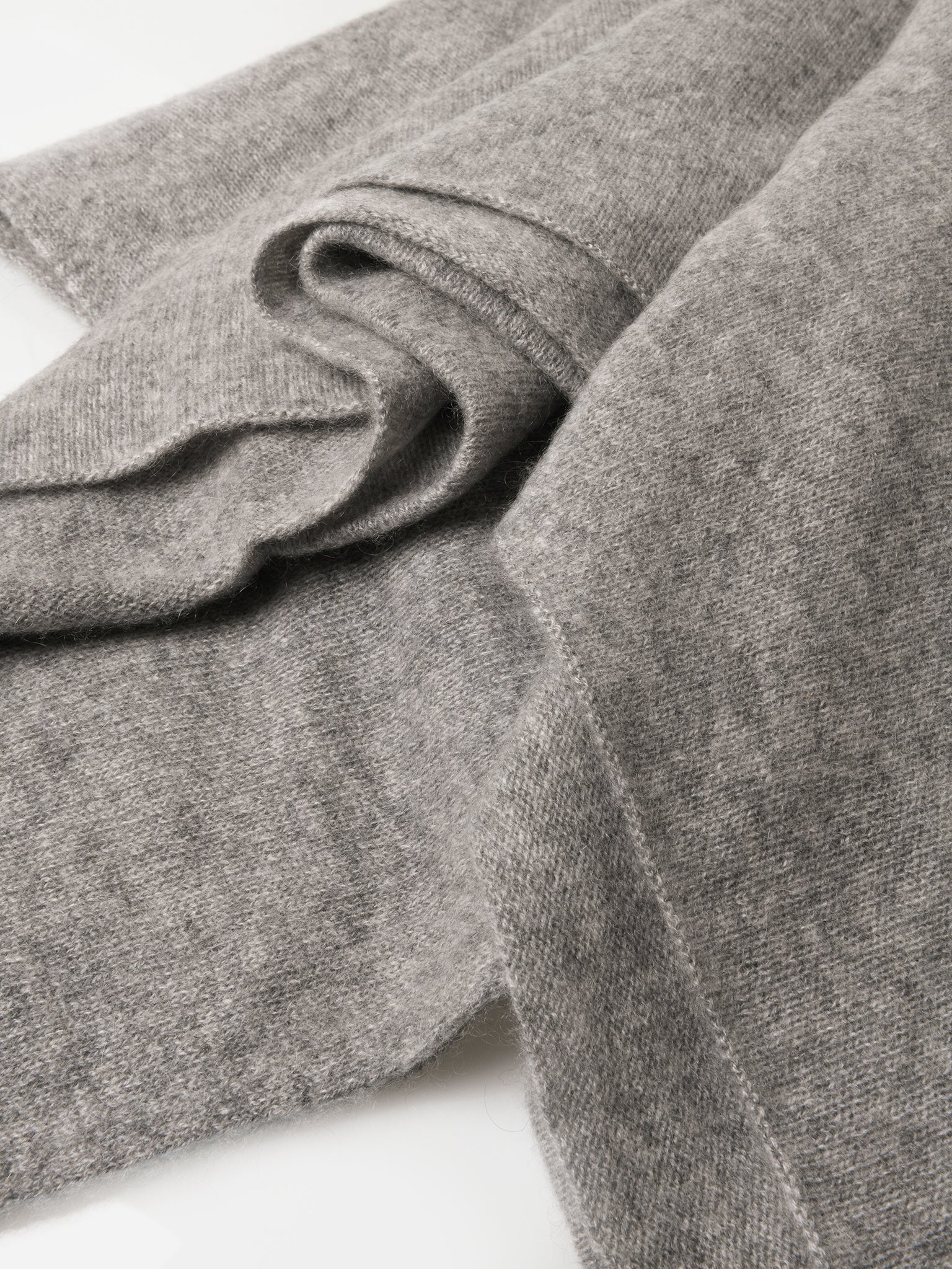 White + Warren Cashmere Travel Wrap - Image 12