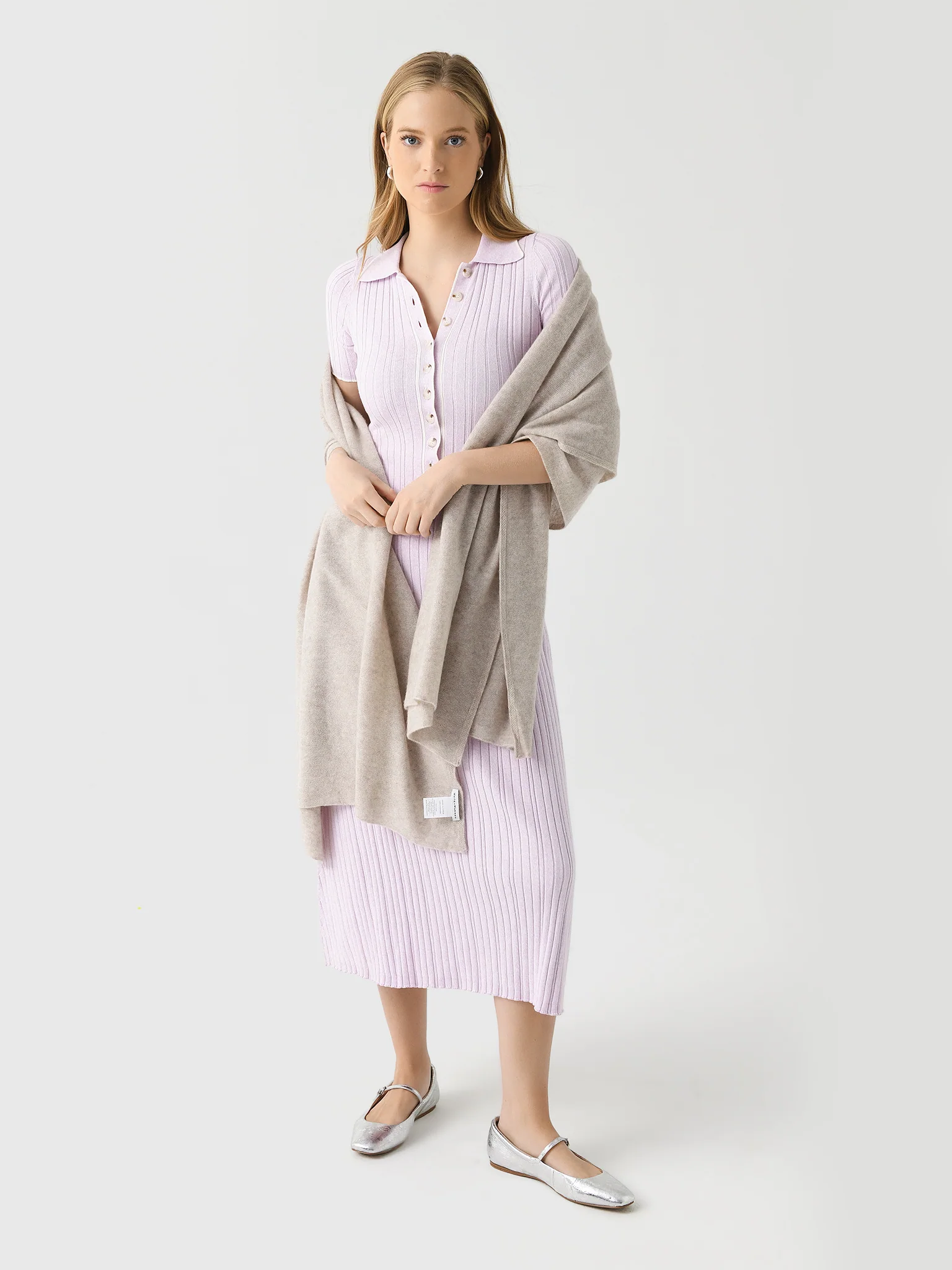 White + Warren Cashmere Travel Wrap - Image 17