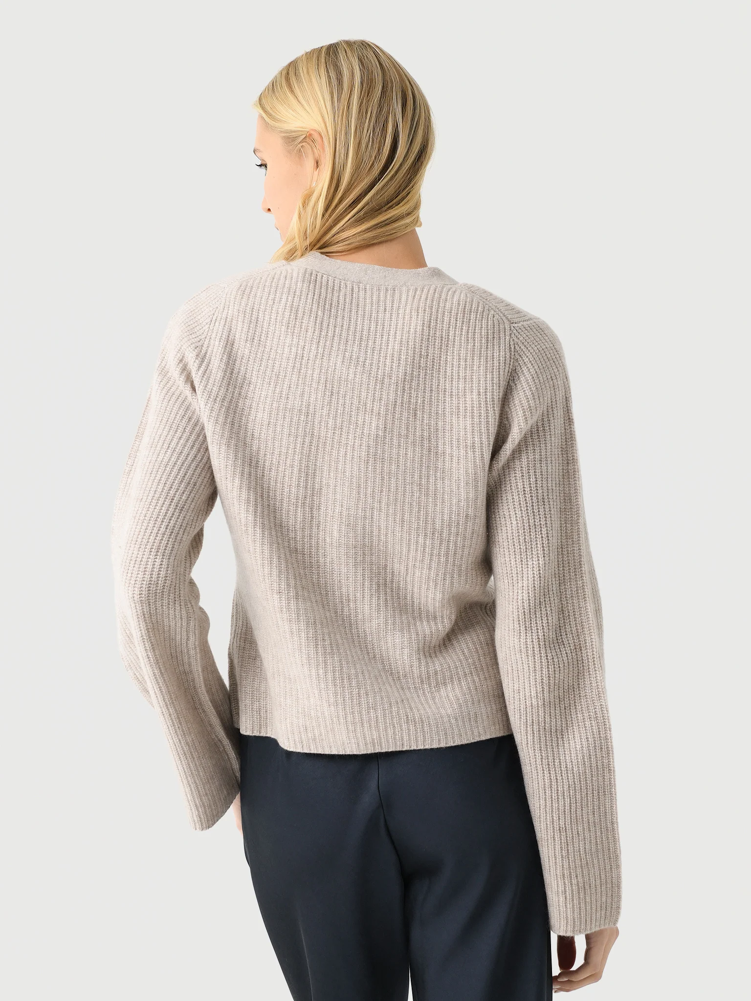 White + Warren Women's Cashmere Fluted Sleeve Cardigan - Image 5