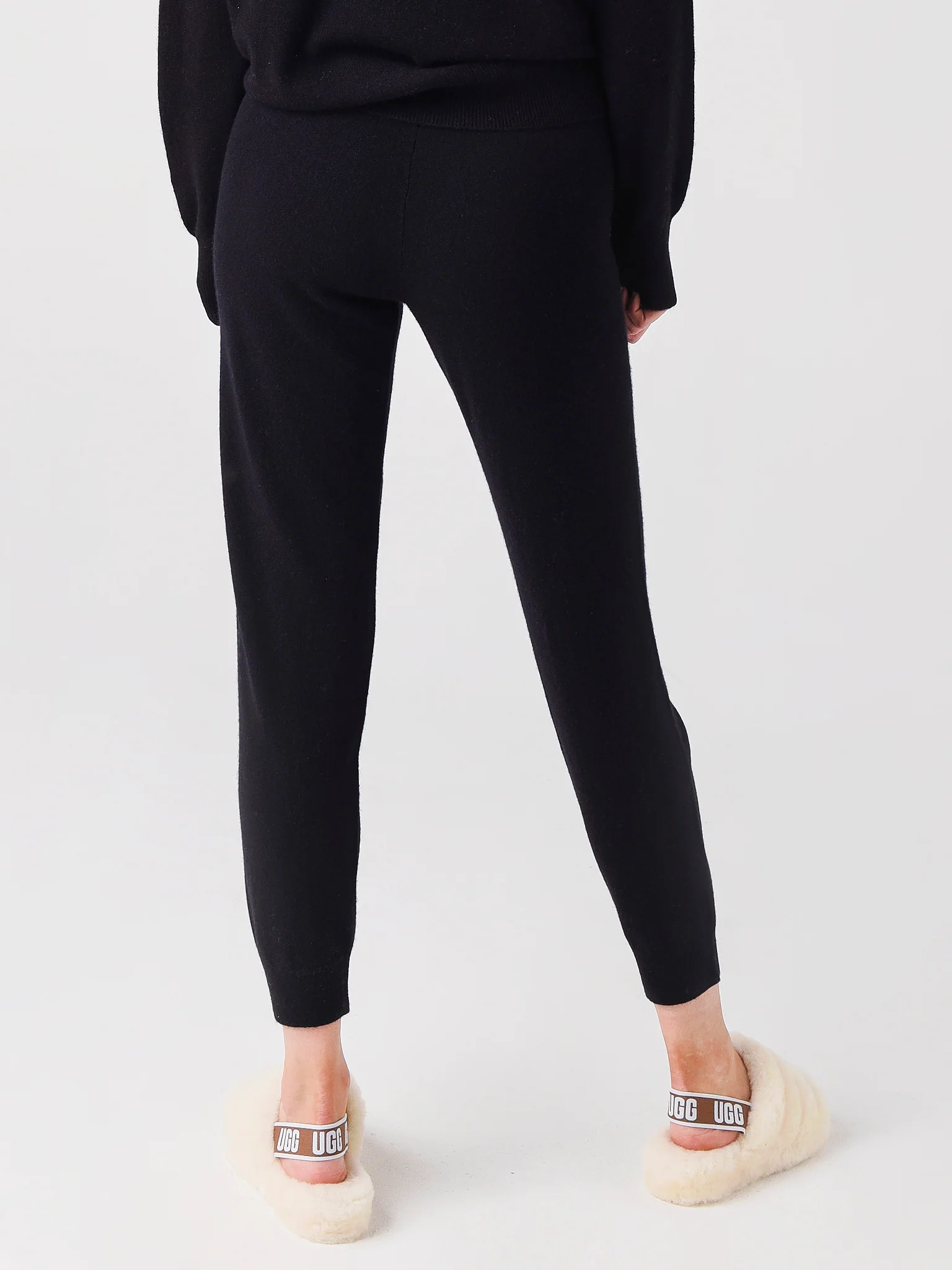 White + Warren Women's Cashmere Jogger - Image 4